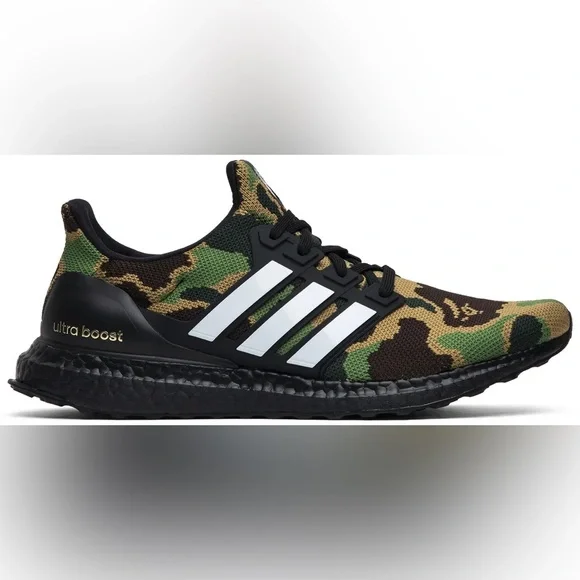 A Bathing Ape x UltraBoost 4.0 'Green Camo' - Picture 1 of 8